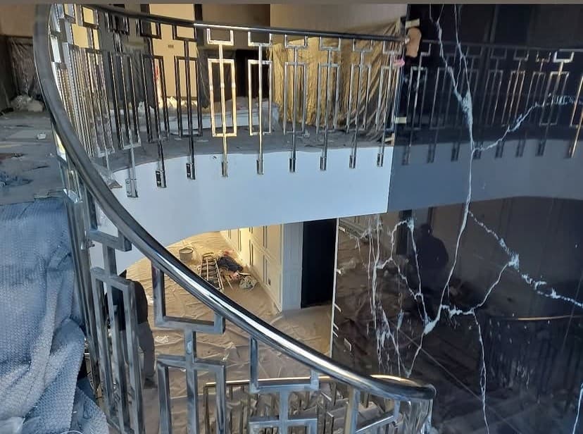 Özel villa dekoratif merdiven korkuluğu